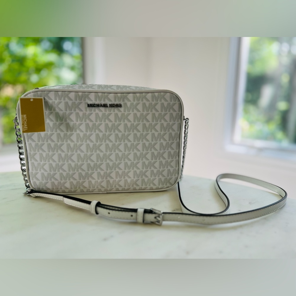 Michael Kors Signature Logo Jet Set Large Crossbody White Bag